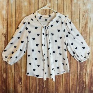 Retrology Women’s Long Sleeve Tie Neck White and Black Heart Print Blouse Size M